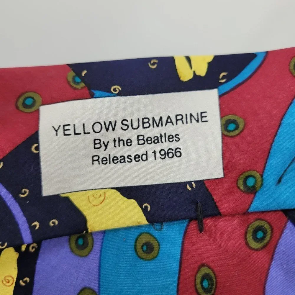 90's The Beatles Neck Tie‎ Yellow Submarine Silk Unisex Whimsical Colorful USA
